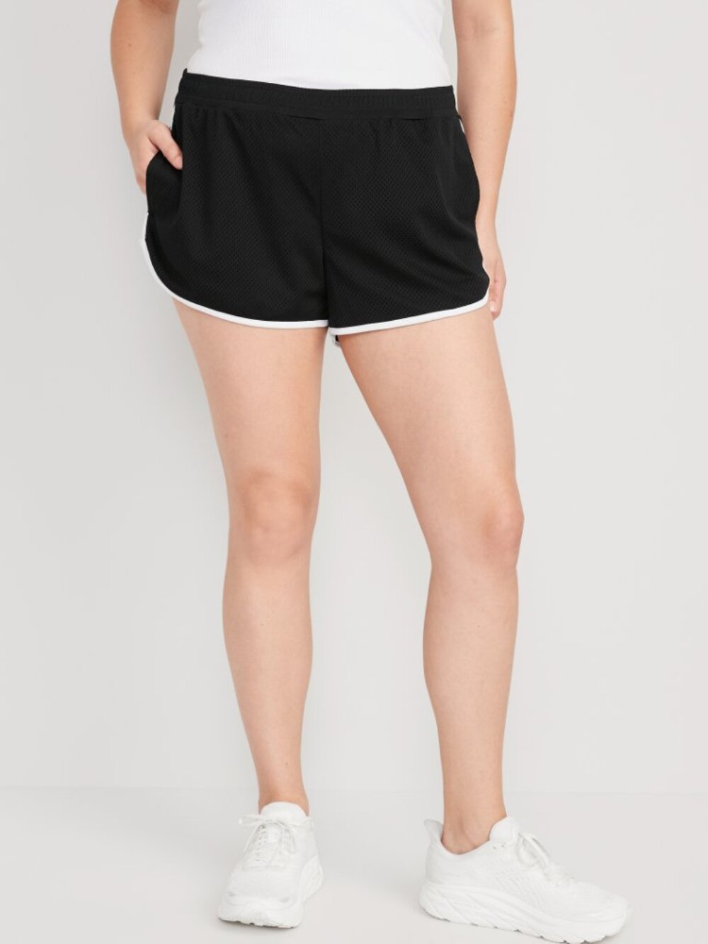 2/$30 Old Navy Mid-Rise Dolphin-Hem Performance Shorts 3-inch Blackjack M #A4683